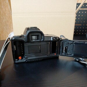 【ジャンク】Canon EOS kiss LENS EF 28-80mm 1:3.5-5.6 IIIキャノン イオス キス 一眼レフ フィルム カメラ ズーム レンズ パノラマの画像3