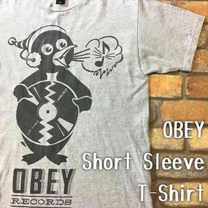 ★アメリカ直輸入!!★正規品★【OBEY オベイ】レコード ペンギン BIGプリント 半袖 Tシャツ[メンズ M]グレー カルチャー アート K2-953