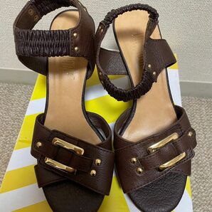 プールサイド 厚底サンダル ブラウン