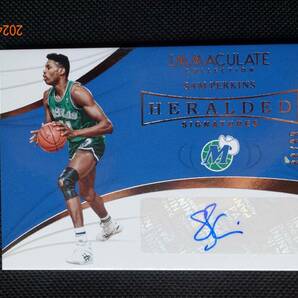 Sam Perkins 2018-19 Panini Immaculate Collection   Heralded Signatures #88/99の画像1