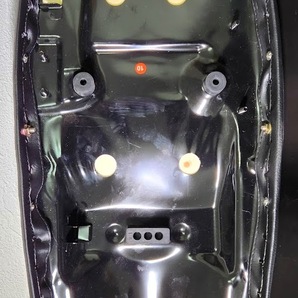 旧CB400F CB400Four ヨンフォア 新品 鉄ベース ロゴ付き ダブルアンコ タックロール シート 純正 タイプ 検/ 当時 マーシャル 旧車 シビエの画像5