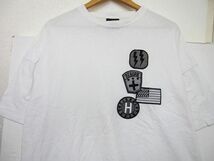 MODISH GAZE メンズ 半袖Tシャツ 丸首 刺繍 パッチワーク 白 グレー Lサイズ ■管理番号L27971SSA24-240421-10_画像2