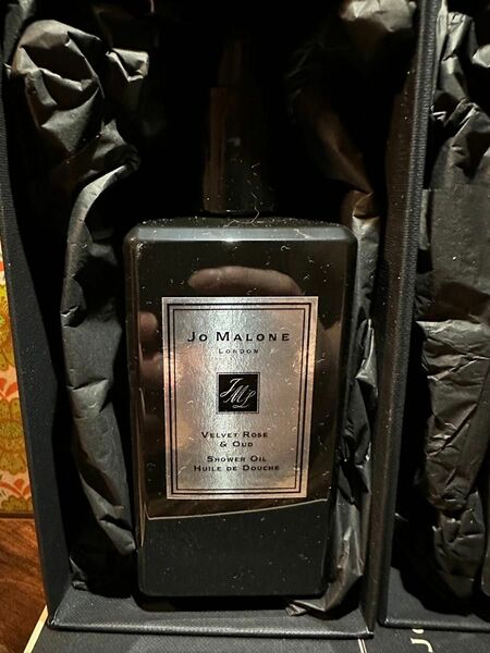 【新品未使用正規品】 JO MALONE ジョーマローン　ヴェルベット ローズ ＆ ウード シャワーオイル