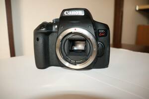 Canon キャノン EOS kiss X8i ジャンク品
