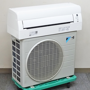 DAIKIN【AN22WCS-W】ダイキン ストリーマ空気清浄 フィルター自動掃除 ルームエアコン 2.2kW おもに6畳用 2019年製 中古品