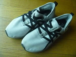 LADIES NEW balanceのスニカー24,0cm 710