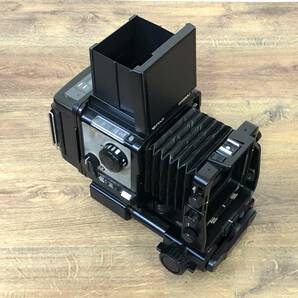 1スタ FUJIFILM GX680 Professional + 100mm F4 + 135mm F5.6 富士フイルム 中判 フィルム カメラ 動作未確認 現状販売品 1円 24D ヱOA4の画像3