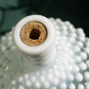 フェントン ホブネイル オパールセント 乳白色 香水ボトル 花瓶 ベース 一輪挿し グラス ビンテージ インテリア ディスプレイ アメリカの画像6