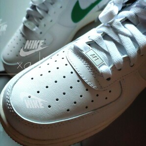 新品 正規品 NIKE ナイキ AIR FORCE1 LOW エアフォース1 ロー 07 白 ホワイト 緑 青 WMNS 27.5cm (実質27cm) US10.5 ガムソール 箱付きの画像6