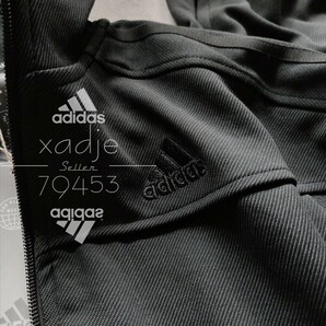 新品 正規品 adidas アディダス 上下セット セットアップ デニム風 ジャケット パンツ 黒 ブラック 三本ライン ロゴ刺繍 Wジップ Mの画像3