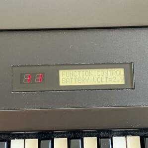 YAMAHA DX7と 純正ハードケース付き、全音の音出し鍵盤の動作確認済、バッテリー新品バッテリーソケット交換済、プリセット初期化 の画像9