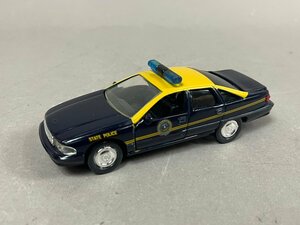 ▽ ROAD CHAMPS ロードチャンプス 1/43 CHEVROLET シボレー POLICE SERIES 1996 ウェストバージニア州 ミニカー 64305