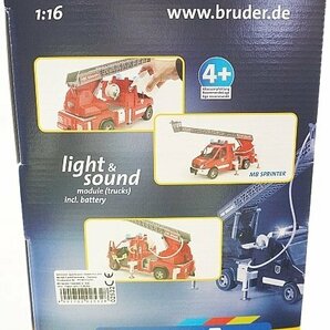 Bruder ブルーダー 1/16 メルセデスベンツ 消防車 サウンドライト 02532の画像8