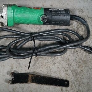 ◎ HITACHI ヒタチ 日立工機 100mm 電気ディスクグラインダ 100V ※通電確認済み G10SM3の画像1