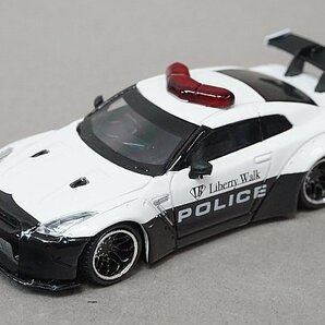 MINIGT / TSM トゥルースケール 1/64 Nissan 日産 LB-WORKS GT-R (R35) パトカー フィギュア2体付（右ハンドル) MGT00147-Rの画像2