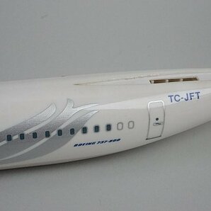 ★ B737-800 TURKISH AIRLINES ターキッシュ航空 TC-JFT スナップフィットモデル ※変色あり外箱等欠品の画像2