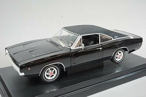 American Muscle アメリカンマッスル / ERTL アーテル 1/18 Dodge ダッジ チャージャー Bullitt ブリット 1968 ブラック 33117