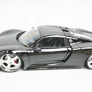 WELLY ウィリー ウェリー 1/18 Porsche ポルシェ 918 スパイダー basalt ブラック ポルシェミュージアム ※難有・ジャンク品 MAP02184116の画像1