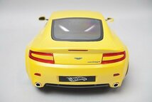 Hot wheels ホットウィール 1/18 ASTON MARTIN アストンマーティン V8 ヴァンテージ イエロー ※難有・ジャンク品 G7159_画像4