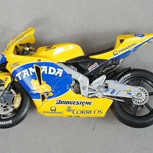 全長約8~9cm ホンダ RC211-V 2004 モトGP #15 / DUCATI ドゥカティ DESMOSEDICI #65 など車体のみ 9点セット ※ジャンク品の画像4