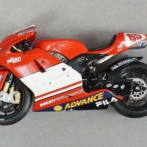 全長約8~9cm ホンダ RC211-V 2004 モトGP #15 / DUCATI ドゥカティ DESMOSEDICI #65 など車体のみ 9点セット ※ジャンク品の画像7