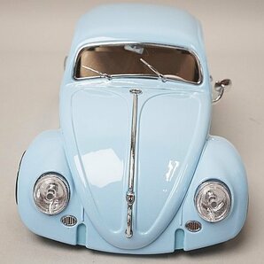 Bburago ブラーゴ 1/18 Volkswagen フォルクスワーゲン ケーファー ビートル ライトブルー ※難有・ジャンク品 3381の画像2