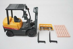 1/20 TCM フォークリフト トラック 建機 / 重機 全長：約18cm ※一部パーツ破損有り