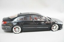 1/18 VOLKSWAGEN フォルクスワーゲン CC ブラック ※難有・ジャンク品_画像3