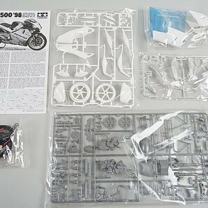 ★ TAMIYA タミヤ 1/12 オートバイシリーズNO.71 レプソル ホンダ NSR500'98 プラモデル 14071の画像2