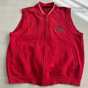 Munsingwear Munsingwear wear Logo Mark embroidery entering Zip up the best the back side mesh cloth Golf the best red size L