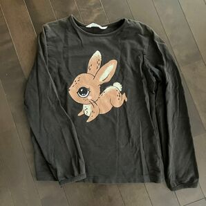 H&M ★ うさぎ　ロンT 長袖Tシャツ 長袖