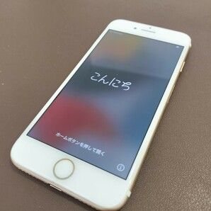 iPhone7 32GB ゴールド MNCG2J/A iOS15.8.2 SIMロックなし ワイモバイル版 A1779の画像2