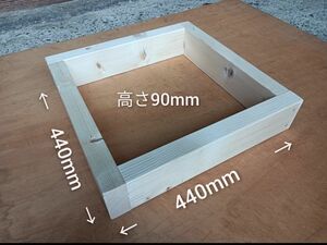 【大】自転車、オートバイのタイヤ交換用木枠台座 440mm 角　16インチから21インチ用