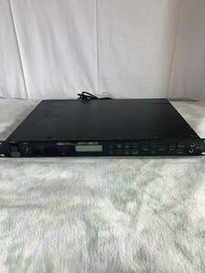 **YAMAHA multi effect processor SPX900 Yamaha 