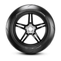 PIRELLI DIABLO ROSSO IV CORSA 180/55ZR17 73W　ピレリ ディアブロ ロッソ4 コルサ 並行輸入品／2022年製_画像3