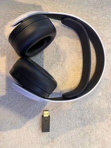 中古 PS5 PULSE 3D ワイヤレスヘッドセット CFI-ZWH1J