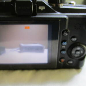 中古実用品 Panasonic LUMIXGF-2＋レンズ14-42㎜、オリンパスPL2＋レンズ14㎜パンケーキ付の画像5