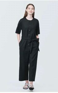 無印良品　婦人　ヘンプ混ストレッチ　ジャンプスーツ　XＬ　黒　ブラック　新品　ヘンプ混　半袖　パンツスタイル