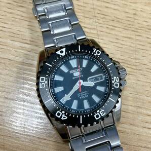 【SEIKO セイコー自動巻き 5 スポーツ 「7S36-03N0」】23JEWELS/デイデイト 黒字盤 メンズ腕時計/T64-126の画像1