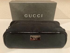 【美品】GUCCI ポーチ （ブラック）