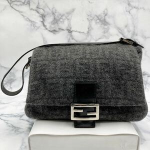 ◆【売り切り】そこそこ美品 FENDI フェンディ マンマバケット ズッカ柄 ショルダーバッグ グレー ウール レディース