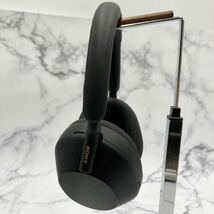 ◎【売り切り】そこそこ美品 SONY ソニー ノイズキャンセリングワイヤレスヘッドホン WH-1000XM5オーディオ機器 ポーチ付属 音出し確認済み_画像3