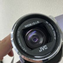 ◎【売り切り】JVCケンウッド Everioエブリオ デジタルビデオカメラ GZ-E765-V 38x f＝2.1-79.8mm 1:1.8動作確認済み_画像9