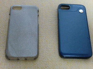 iPhoneケース iPhone8、SE2 ケース(ソフトシリコン・ブロンズにラメ入り)(レザータイプ・紺色)２個セット