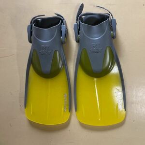 REEF TOURER FIN M SIZE Используется