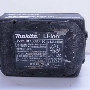 ☆充電回数 32回☆ マキタ 純正 18V 3.0Ah バッテリ BL1830B 1個 残量表示付 ★領収書発行可/インボイス登録店★の画像6