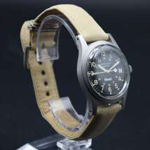 HAMILTON KHAKI ハミルトン カーキ 9797 クォーツ 24時表示 黒文字盤 デイト アンティーク メンズ腕時計_画像3