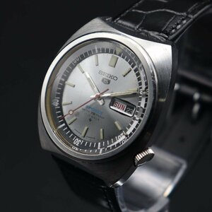 良品 SEIKO 5 SPORTS セイコー ファイブスポーツ 6119-6020 自動巻き 21石 シルバー×黒 インナーベゼル 1968年 諏訪 英デイデイト メンズ