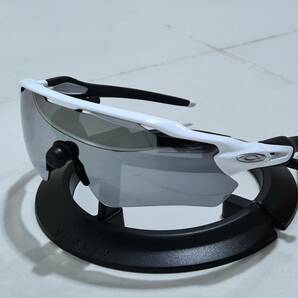 新品 偏光レンズ OAKLEY RADAR EV PATH PITCH オークリー レーダー イーブイ パス ピッチ ASIA FIT アジアフィット Polarized ポラライズドの画像1