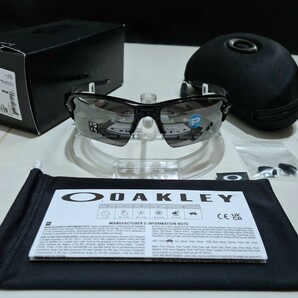 正規品 新品 偏光レンズ付き OAKLEY FLAK 2.0 XL オークリー フラック PRIZM BLACK POLARIZED プリズム ブラック ポラライズド サングラスの画像2
